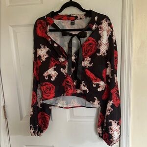 SHEIN Curve Asymmetrical Tie Front Black and Red Floral Print Blouse